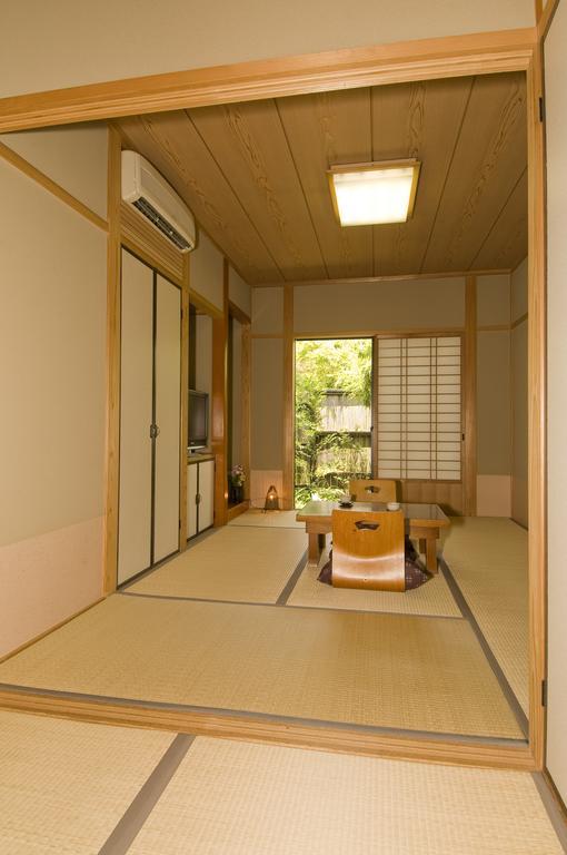 Hotel Wa No Yado Sagiritei à Yufu Extérieur photo